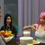 Akibat Karantina, Seorang Wanita Merayakan Ulang Tahun di The Sims