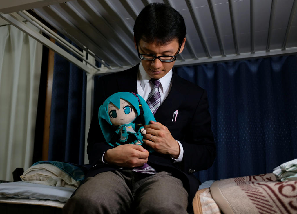 Japanese man married Hatsune Miku